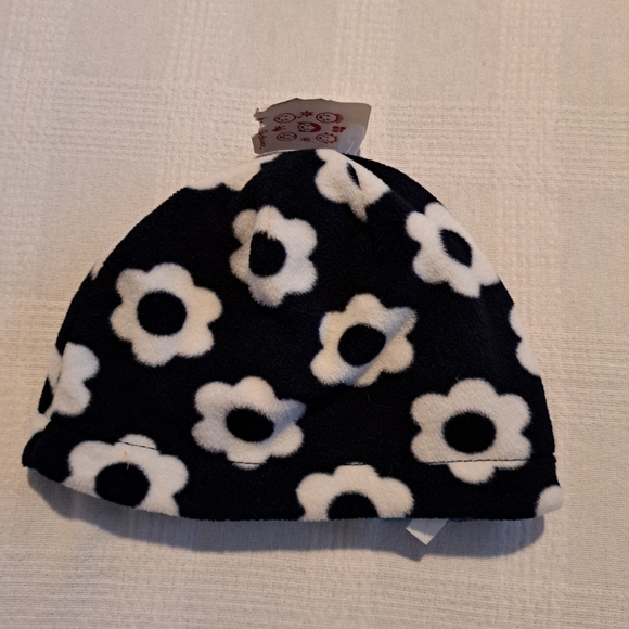 Hanna Andersson reversible beanie, flowers & light blue, New - Picture 2 of 6